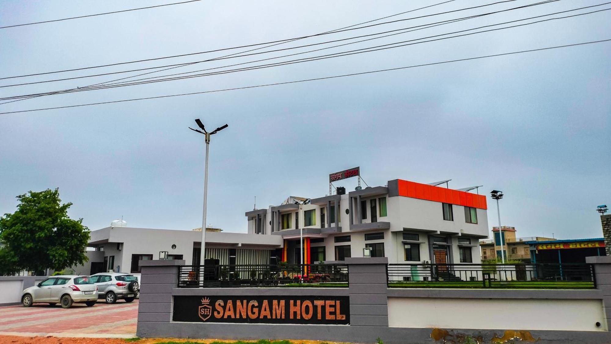 Sangam Hotel Chirawa 外观 照片