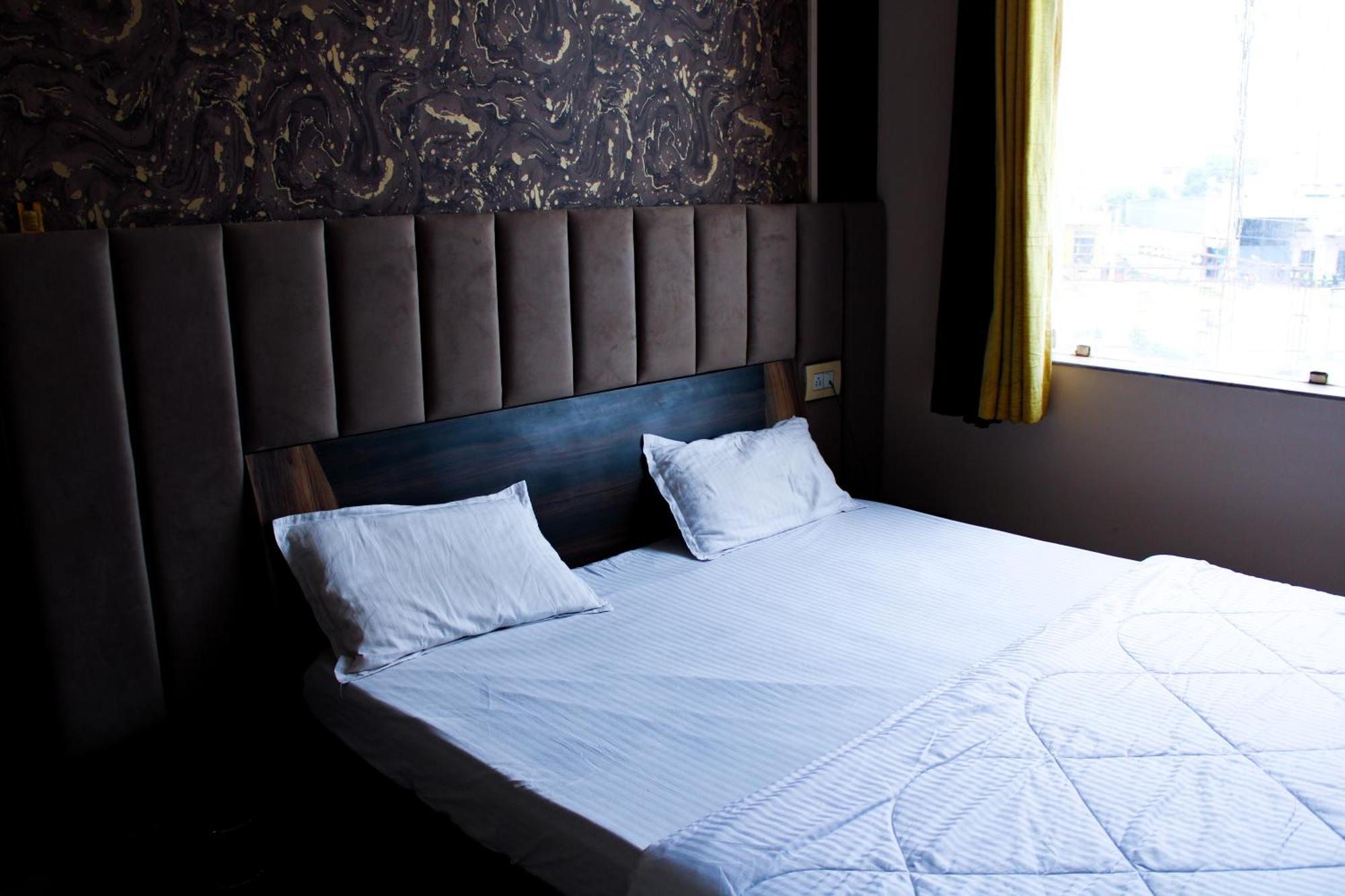 Sangam Hotel Chirawa 外观 照片